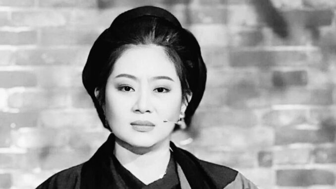 Lễ tang hiu quạnh của nghệ sĩ Lê Phương vừa qua đời ở tuổi 35 do tai nạn giao thông Lễ tang hiu quạnh của nghệ sĩ Lê Phương vừa qua đời ở tuổi 35 do tai nạn giao thông