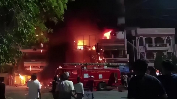 Cháy kinh hoàng tại bệnh viện khiến 11 trẻ sơ sinh thiệt mạng, người cha đau đớn khi cứu sống 7 đứa trẻ khác nhưng lại không cứu được 2 con của mình Cháy kinh hoàng tại bệnh viện khiến 11 trẻ sơ sinh thiệt mạng, người cha đau đớn khi cứu sống 7 đứa trẻ khác nhưng lại không cứu được 2 con của mình