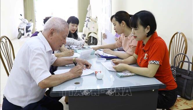 Người từ 70 tuổi không có lương hưu sẽ được nhận trợ cấp hưu trí xã hội từ 1/7/2025 Người từ 70 tuổi không có lương hưu sẽ được nhận trợ cấp hưu trí xã hội từ 1/7/2025