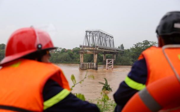 Danh tính hộp sọ được tìm thấy ở cầu Phong Châu, kết quả khiến nhiều gia đình bật khóc Danh tính hộp sọ được tìm thấy ở cầu Phong Châu, kết quả khiến nhiều gia đình bật khóc