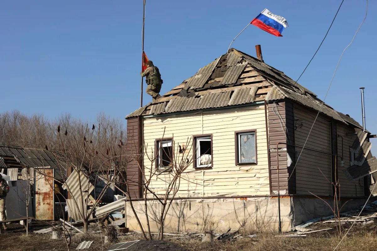 Sát Lễ kỷ niệm Ngày Chiến thắng, Ukraine liên tiếp tấn công thủ đô Moscow và tỉnh Kursk - Ảnh 2.