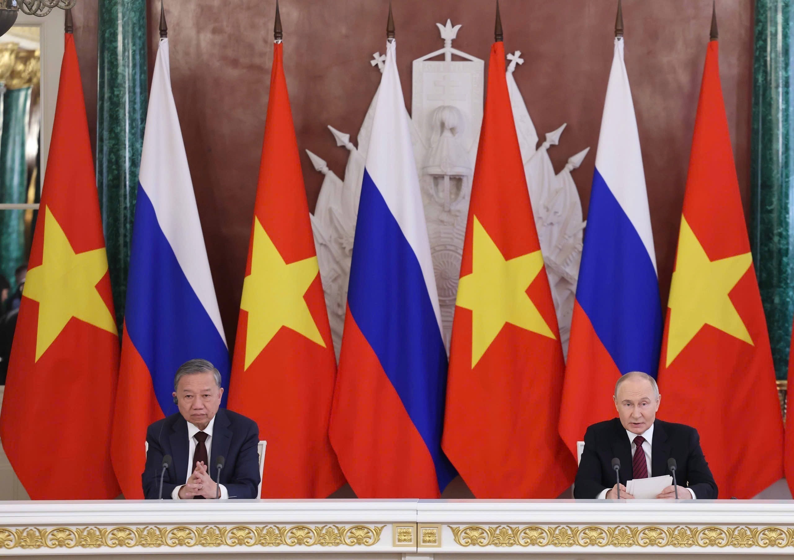 Tuyên bố chung về quan hệ Đối tác chiến lược toàn diện Việt Nam - Nga trong giai đoạn hợp tác mới- Ảnh 3. Tuyên bố chung về quan hệ Đối tác chiến lược toàn diện Việt Nam - Nga trong giai đoạn hợp tác mới- Ảnh 3.