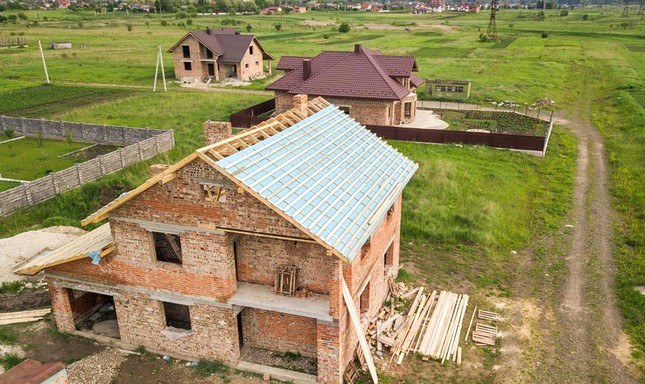 Năm 2025: Trường hợp xây nhà trên đất nông nghiệp bị tháo dỡ và phạt tới 500 triệu đồng?- Ảnh 1. Năm 2025: Trường hợp xây nhà trên đất nông nghiệp bị tháo dỡ và phạt tới 500 triệu đồng?- Ảnh 1.