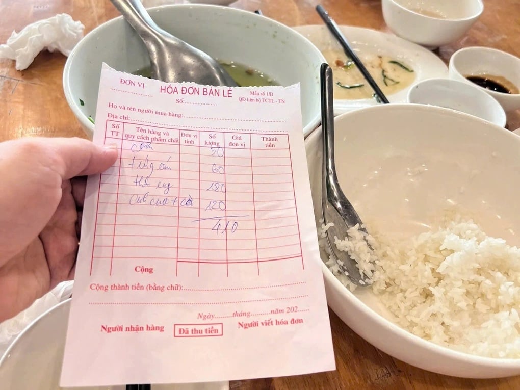 Cơm bình dân 400.000 đồng" ở Hạ Long: Du lịch nên phải chấp nhận giá cao?