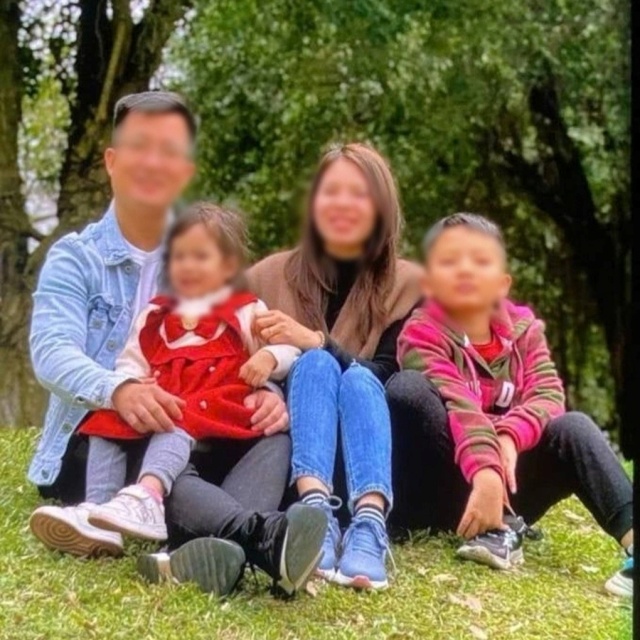 Vụ lật tàu Quảng Ninh: Bố cố gắng mặc áo phao, đẩy con lên tìm sự sống, đau xót lời dặn dò phút cuối